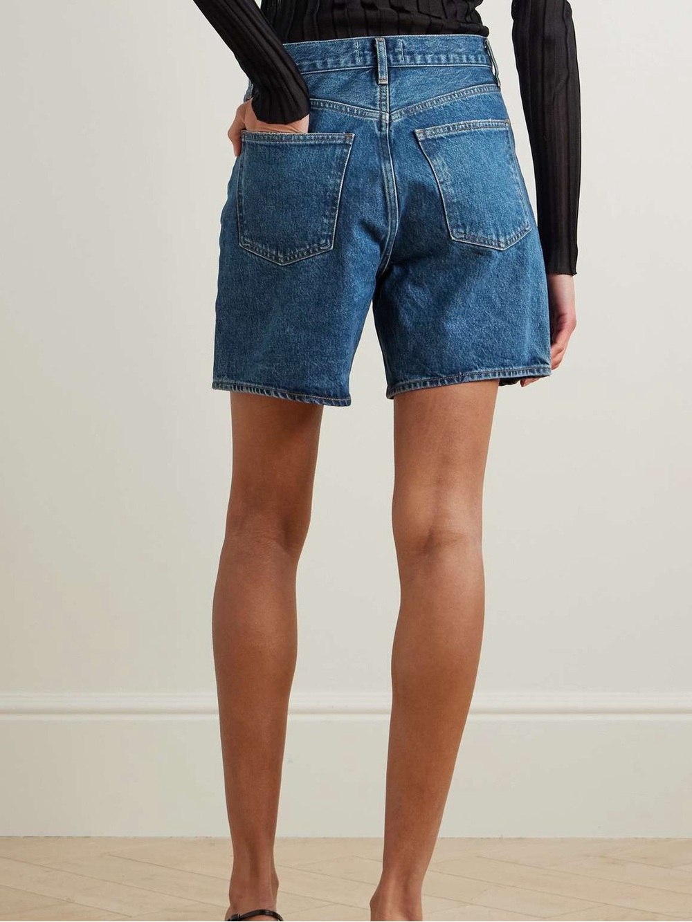 Agolde Dame Denim Shorts - 28 - Picture 2 of 7